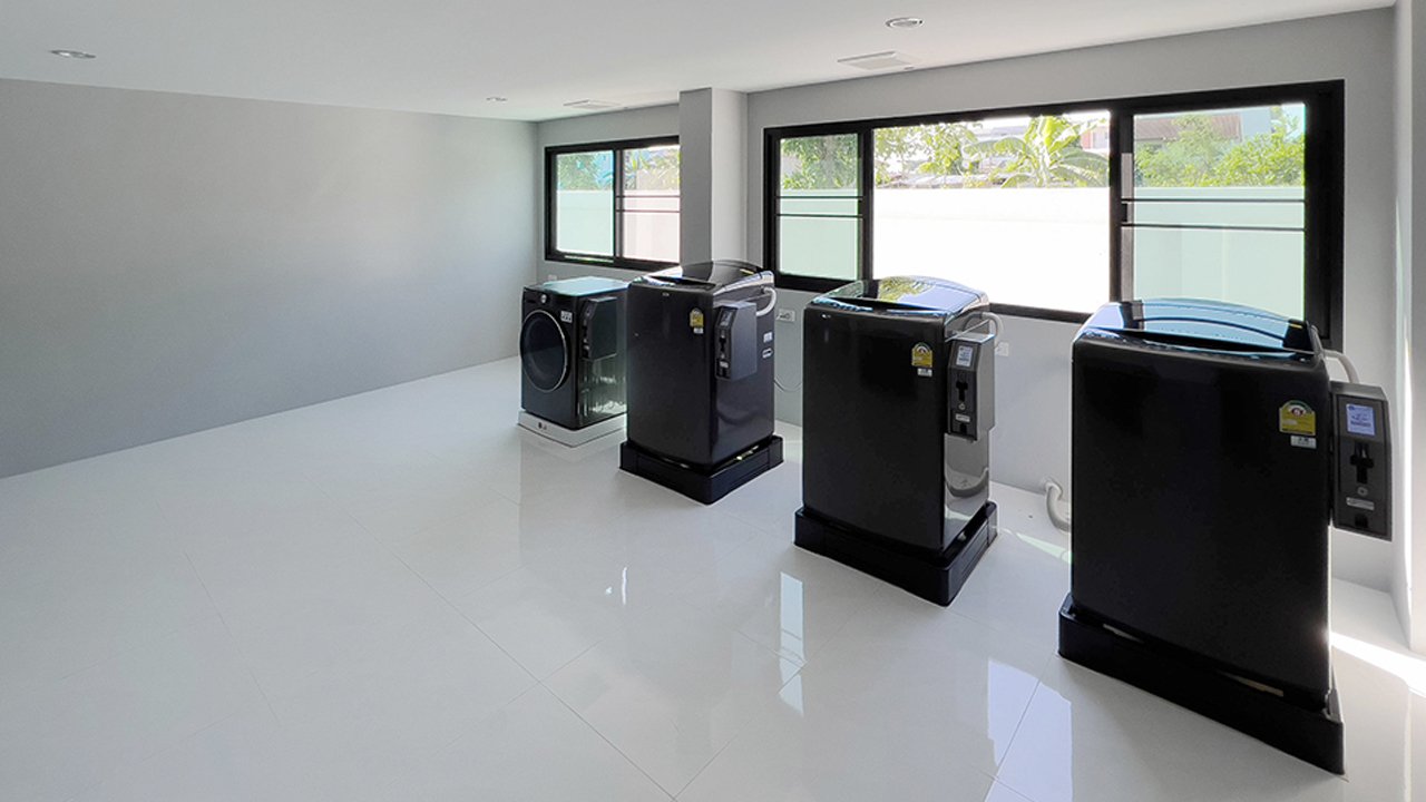 Coin Laundry