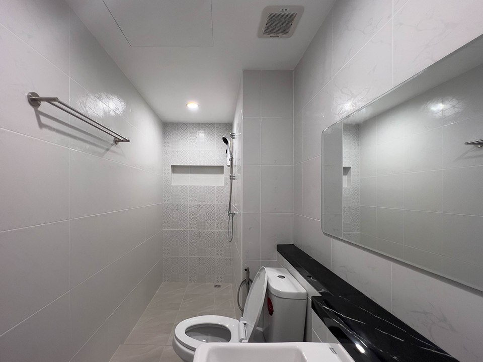 Toyatsu Residence Private Toilet